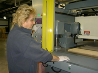 Foam rubber, foam plastics die cutting machine operator